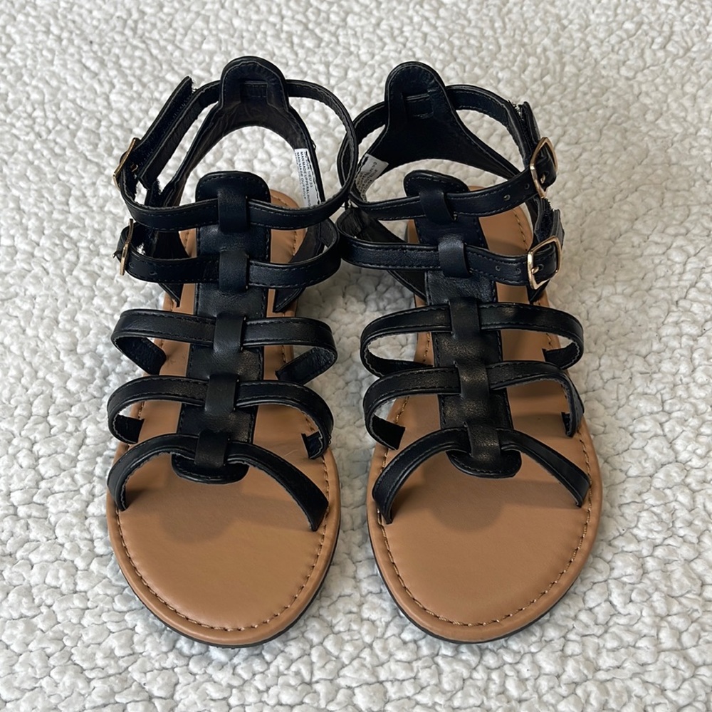 Youth size 2 Girls Sandals
